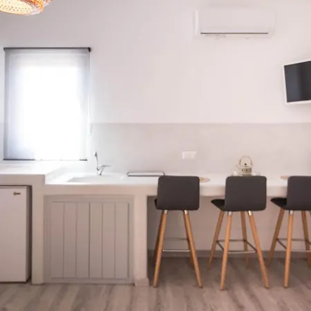 Paros Cycladic Haven - Fully Equipped & Cozy Ampelas