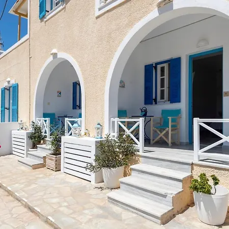 Paros Cycladic Haven - Fully Equipped & Cozy Bed and breakfast Ampelas