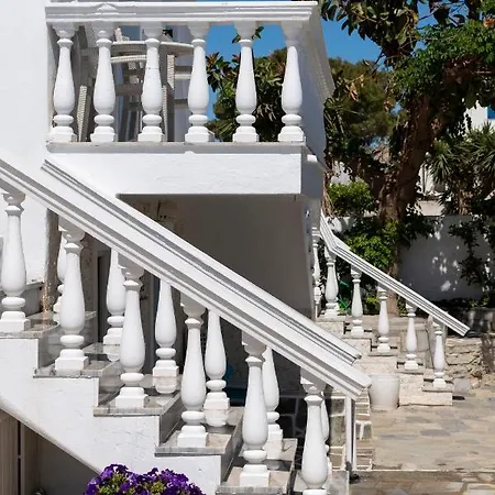 Paros Cycladic Haven - Fully Equipped & Cozy Bed and breakfast