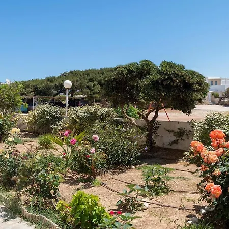 Paros Cycladic Haven - Fully Equipped & Cozy Ambelász